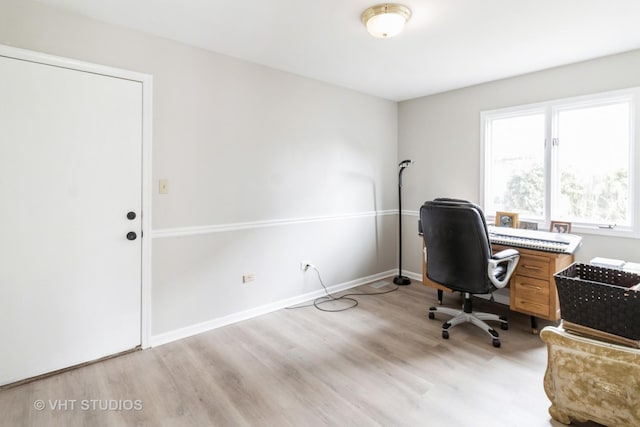 868 Bonnie Brae Ln, Bolingbrook, IL 60440 - office area with baseboards and light wood finished floors