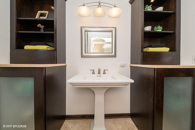 307 Anne Ct, Prospect Heights, IL 60070 - bathroom with built in shelves