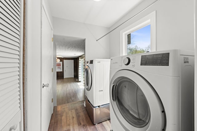 120 Anderson Ave, Joliet, IL 60433 - laundry area featuring washer and clothes dryer and wood finished floors