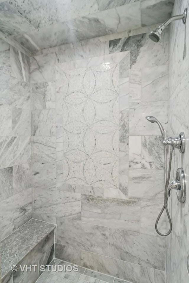 1019 Rockland Rd, Lake Bluff, IL 60044 - bathroom with tiled shower