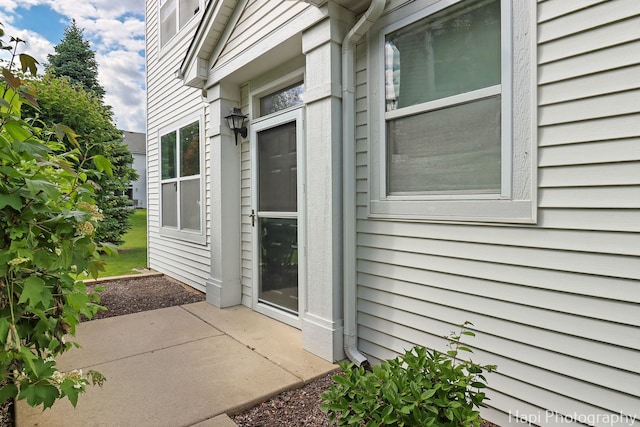 1242 Chesterton Dr Unit 2, Fox Lake, IL 60020 - entrance to property with a patio