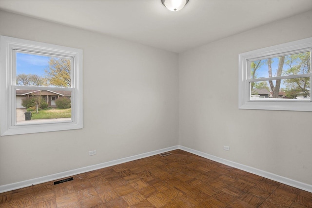 769 Bonita Ave, Elk Grove Village, IL 60007 - empty room featuring baseboards