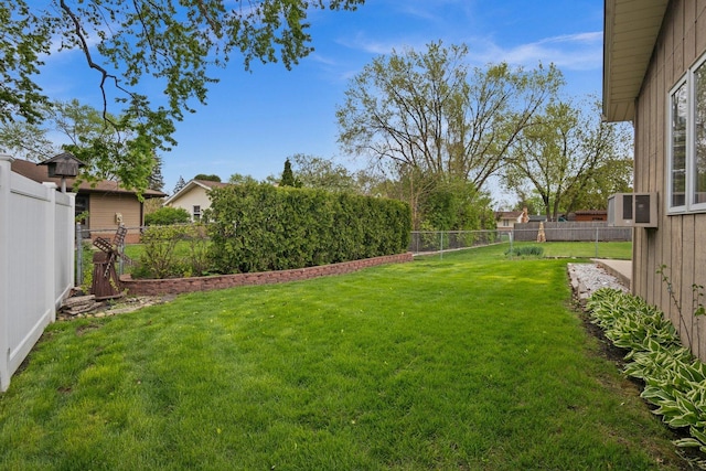769 Bonita Ave, Elk Grove Village, IL 60007 - view of yard