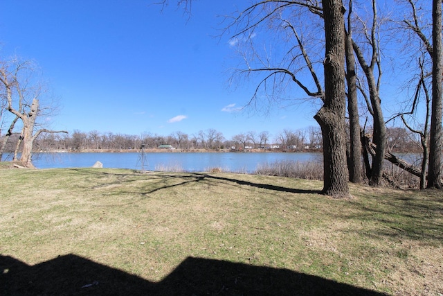 view of water feature