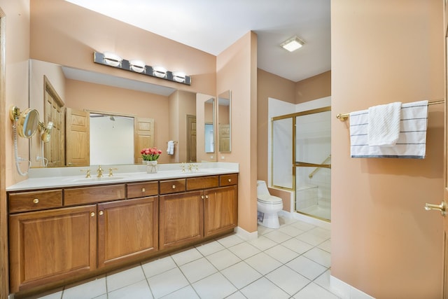 4517 S Seminole Dr, Glenview, IL 60026 - bathroom featuring a sink, a shower stall, toilet, and double vanity