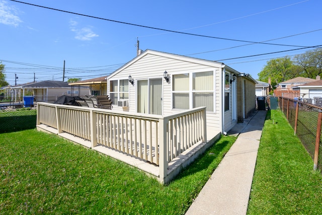 9724 S Princeton Ave, Chicago, IL 60628 - back of house with a deck