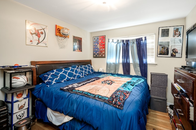 9724 S Princeton Ave, Chicago, IL 60628 - bedroom with wood finished floors