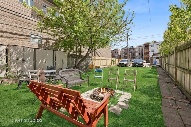 1943 N Whipple St, Chicago, IL 60647 - fenced yard with an outdoor fire pit