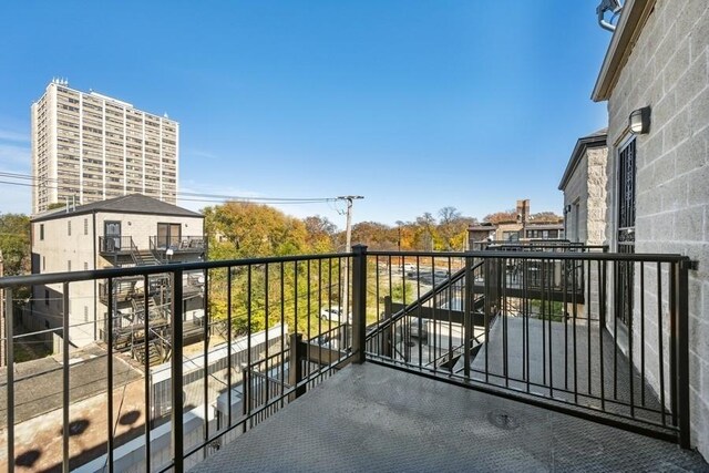 1540 E 65th Pl Unit 3, Chicago, IL 60637 - view of balcony