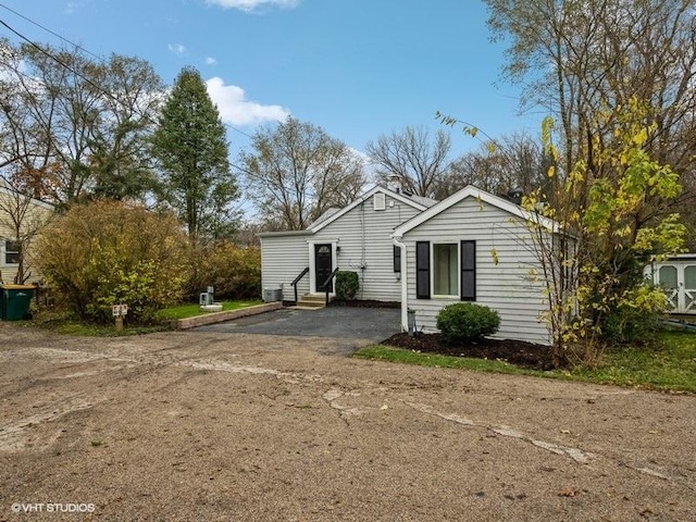 21621 W Cedar Ave, Lake Villa, IL 60046 - photo 3