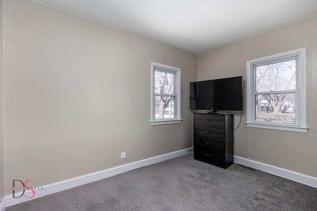 161 S Cash St, Seneca, IL 61360 - bedroom featuring baseboards and carpet