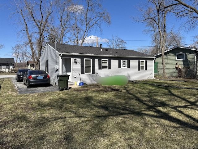 view of front of house with a front yard