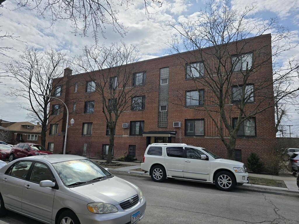 view of building exterior