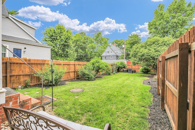 708 W Church St, Champaign, IL 61820 - view of fenced backyard