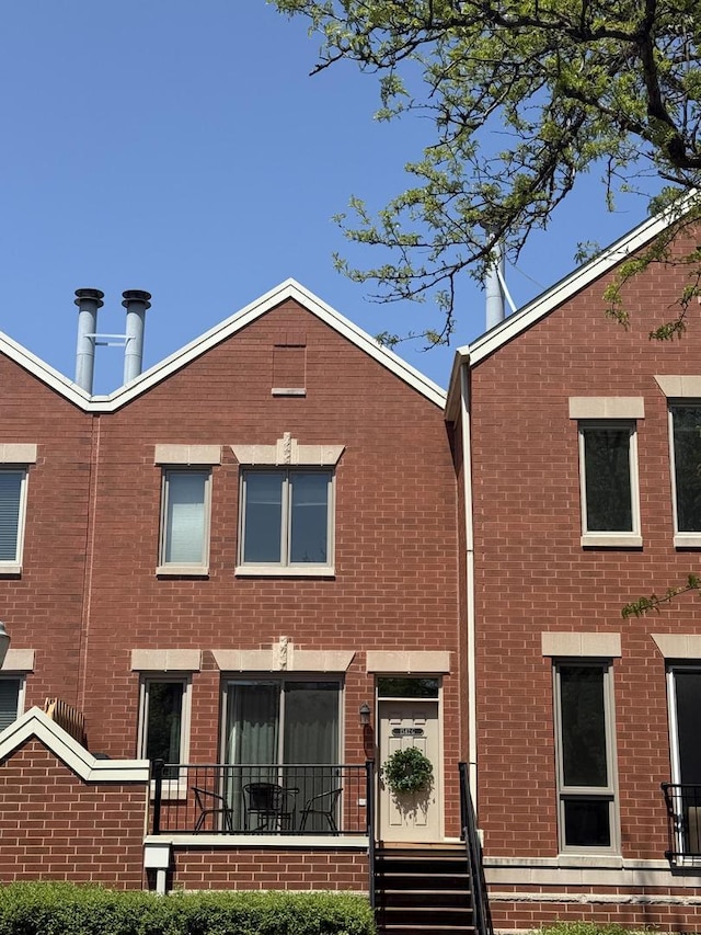1542 W School St Unit G, Chicago, IL 60657 - view of front of house with brick siding
