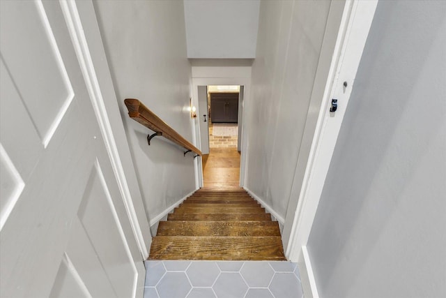 2066 County Road 125 E, Mahomet, IL 61853 - view of staircase