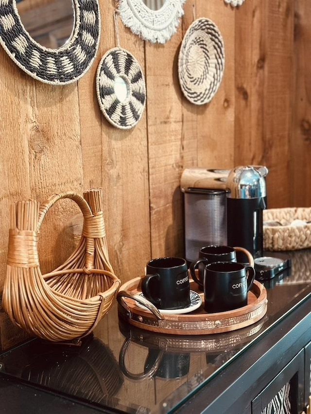 details featuring wood walls