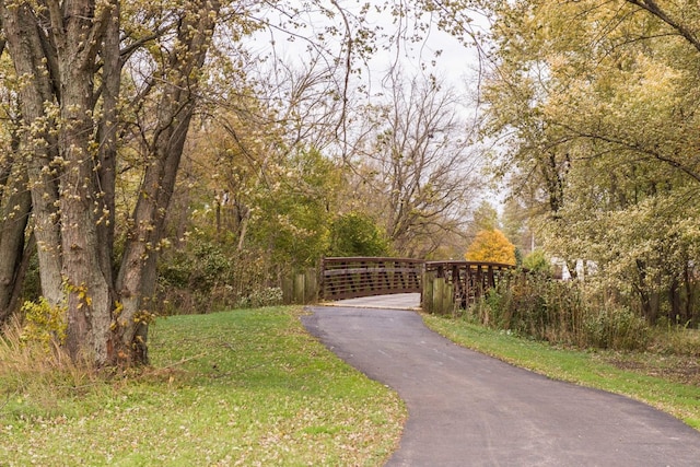 427 Riverbend Dr, Genoa, IL 60135