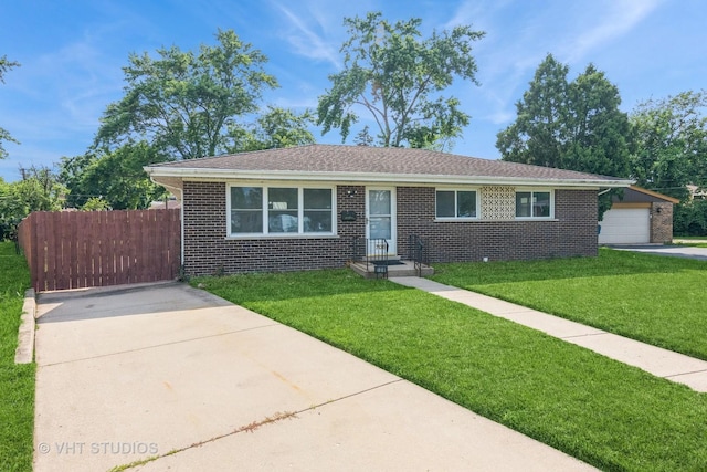 706 N Mavis Ln, Addison, IL 60101 - photo 2