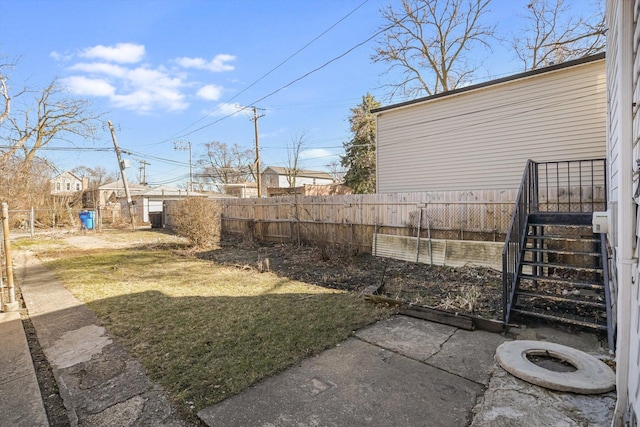 9241 S Blackstone Ave, Chicago, IL 60619 - view of yard with a fenced backyard