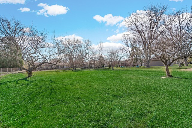 3210 N Betty Dr, Arlington Heights, IL 60004 - photo 23