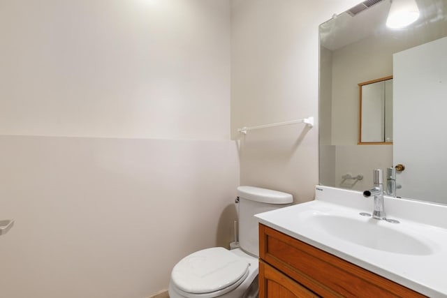 407 Brad Ct, Naperville, IL 60565 - half bath featuring toilet and vanity