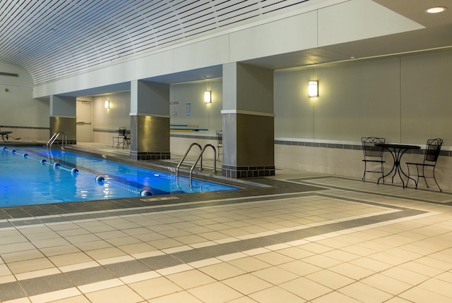 440 N Wabash St Unit 1807, Chicago, IL 60611 - view of pool