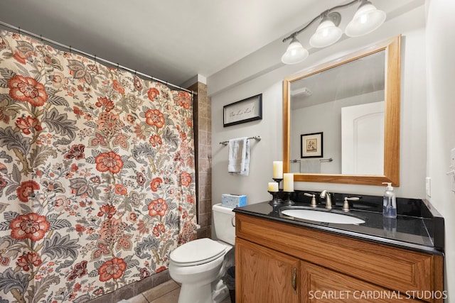 full bathroom with toilet, tile patterned flooring, vanity, and a shower with curtain
