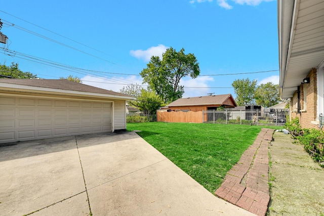 13000 W Playfield Dr, Crestwood, IL 60418 - view of yard with an outbuilding and a garage