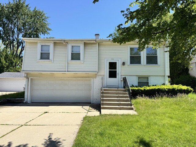 55 W Green Meadows Blvd, Streamwood, IL 60107 - photo 1