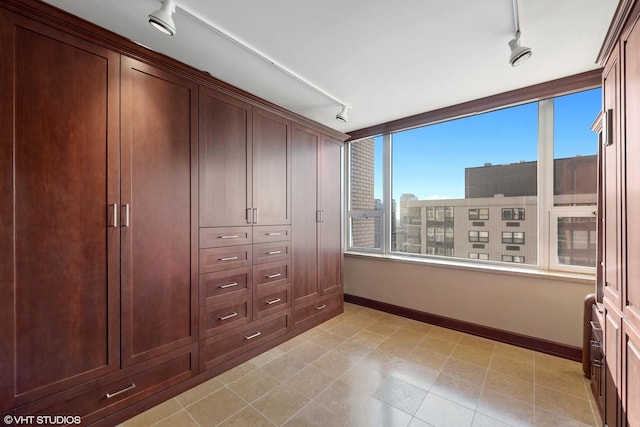 1300 N Lake Shore Dr Unit 25B, Chicago, IL 60610 - view of closet