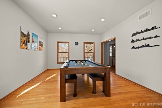 rec room featuring recessed lighting, baseboards, light wood finished floors, visible vents, and pool table