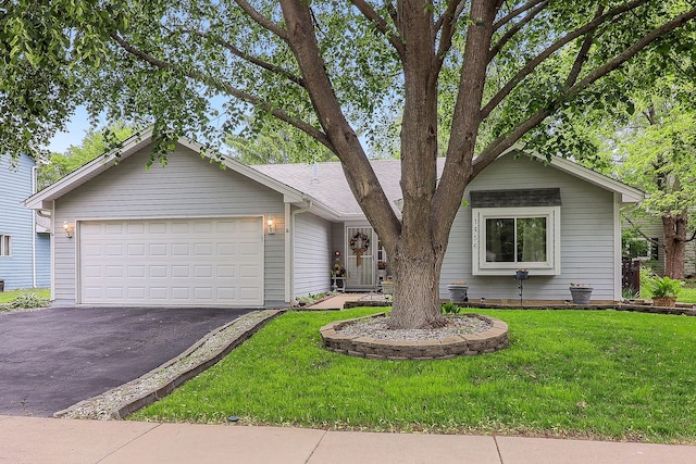 1456 Bangor Ln, Aurora, IL 60504 - view of front of property with driveway, a garage, and a front yard