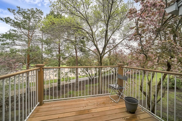 2470 Palazzo Ct, Buffalo Grove, IL 60089 - view of wooden deck