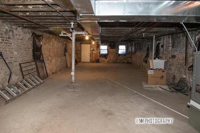 2152 W 19th St, Chicago, IL 60608 - view of below grade area