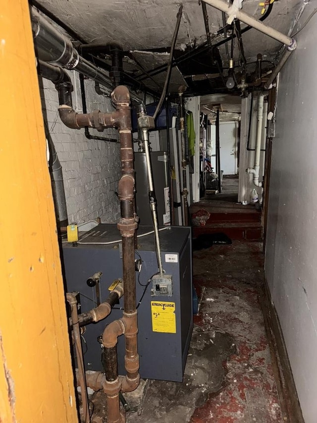 3634 S Giles Ave, Chicago, IL 60653 - utility room featuring water heater