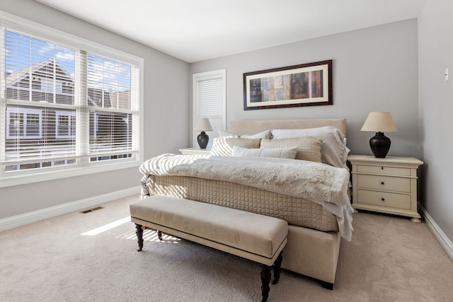 104 W Kennedy Ln, Hinsdale, IL 60521 - bedroom with baseboards and light colored carpet