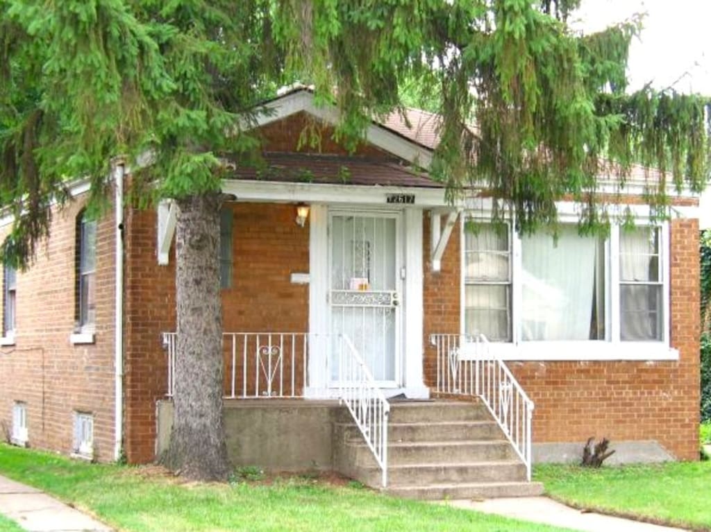 12617 S Wentworth Ave, Chicago, IL 60628