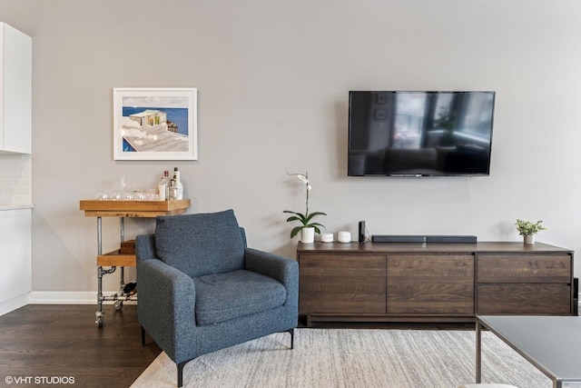 1841 N California Ave Unit 3A, Chicago, IL 60647 - living area featuring wood finished floors and baseboards