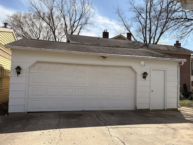529 Pearl St, Ottawa, IL 61350 - view of detached garage