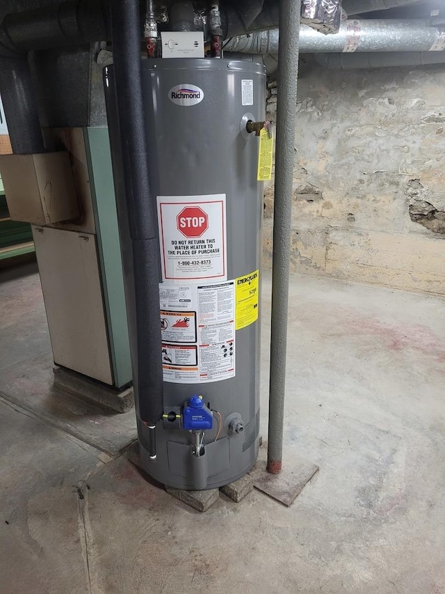 utilities featuring gas water heater