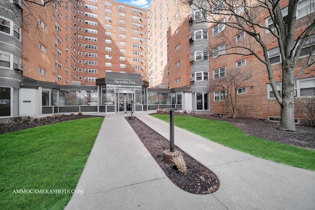 4970 N Marine Dr Unit 526, Chicago, IL 60640 - view of home's community