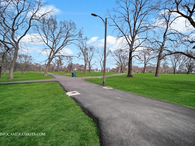 4970 N Marine Dr Unit 526, Chicago, IL 60640 - view of road with street lighting