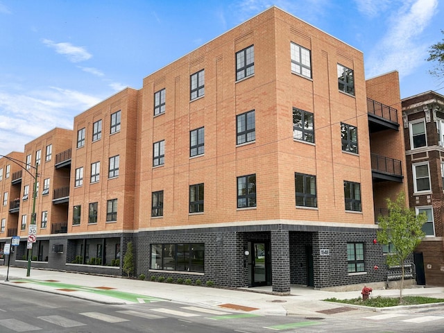 1548 W Ardmore Ave Unit 2F, Chicago, IL 60660 - view of apartment building / complex