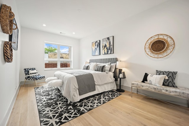 1548 W Ardmore Ave Unit 2F, Chicago, IL 60660 - bedroom featuring wood finished floors and recessed lighting