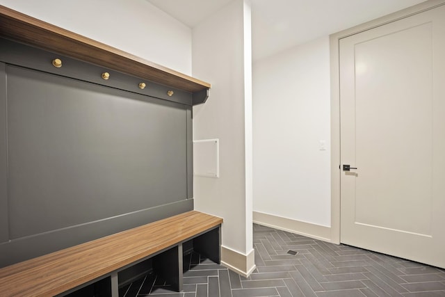 1548 W Ardmore Ave Unit 2F, Chicago, IL 60660 - mudroom with baseboards