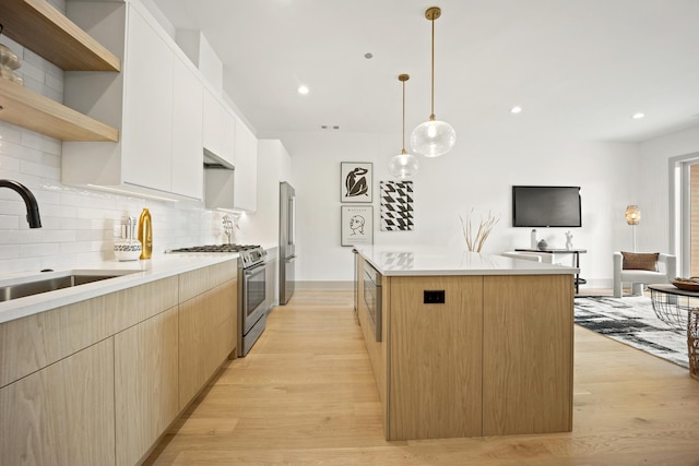 1548 W Ardmore Ave Unit 2F, Chicago, IL 60660 - kitchen with appliances with stainless steel finishes, modern cabinets, a kitchen island, open shelves, and backsplash