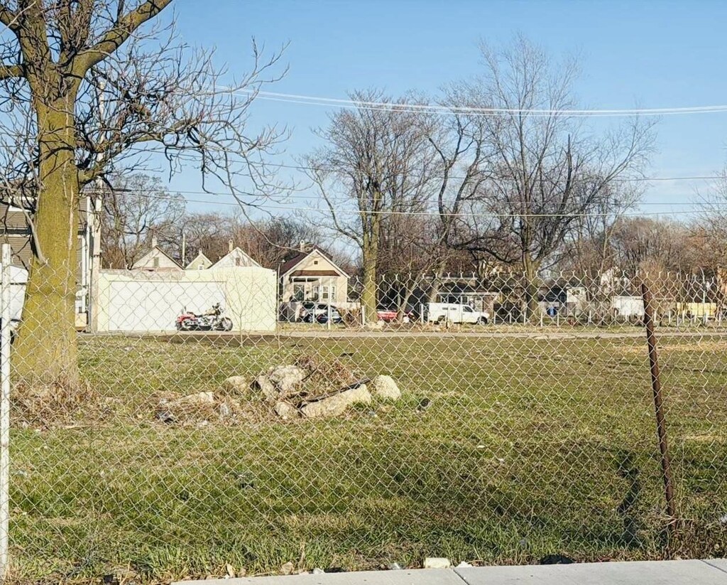 5219 S Halsted St, Chicago, IL 60609 - photo 1