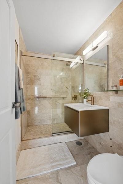 1555 N Dearborn Pkwy Unit 25Ab, Chicago, IL 60610 - full bath featuring toilet, a stall shower, tile walls, and vanity