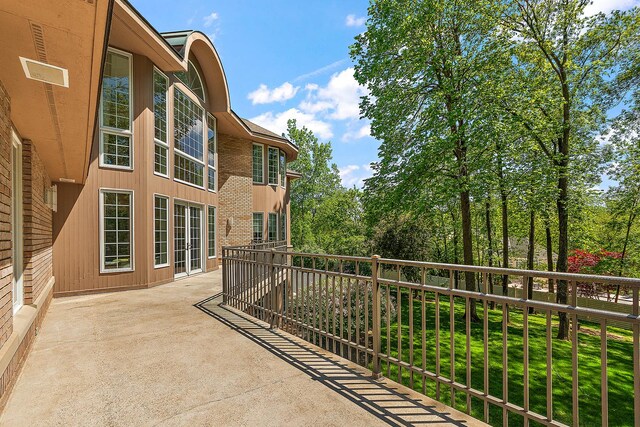 621 Chatfield Rd, New Lenox, IL 60451 - balcony featuring a patio area